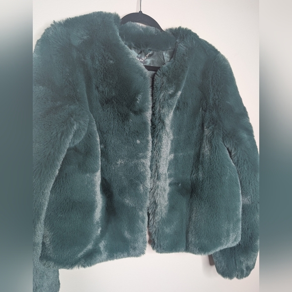 Karen Millen Forest Green Faux Fur Jacket sz 8 NWOT - Picture 3 of 9